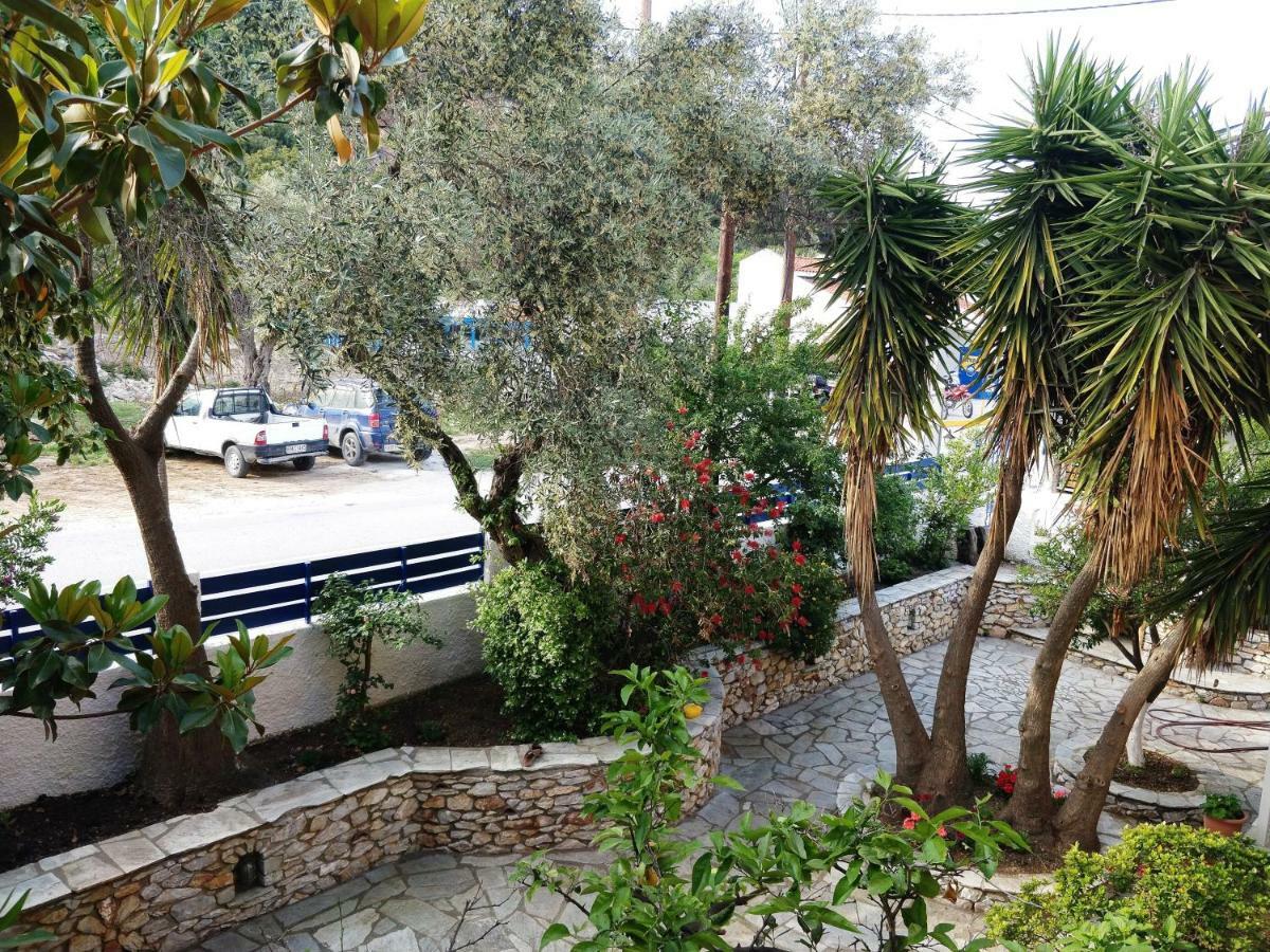 Maria Studios Skiathos Bagian luar foto